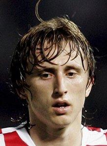 Bin兑现约定，请全队吃大餐，花费7000元